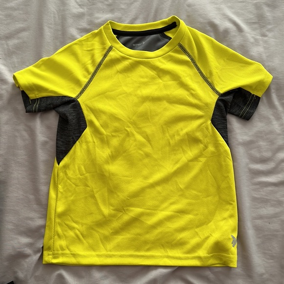 Bundle of Old Navy Active Go-Dry Cool Tees Size S (6-7) - Picture 7 of 7